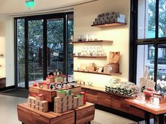 -星巴克(迪士尼小镇店)