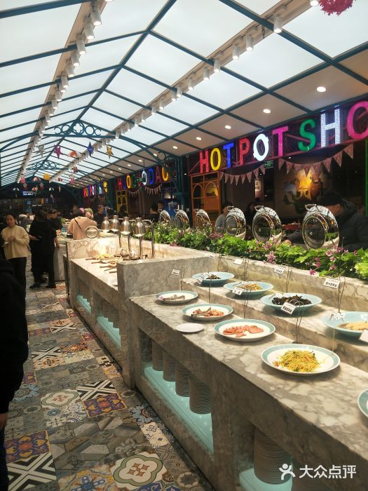 火锅岛潮牌自助餐厅(天津天佑城店)图片