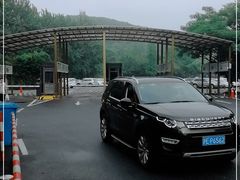 -上海佘山国家森林公园东门地面停车场