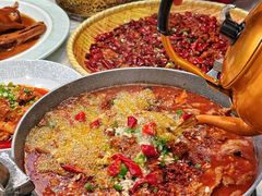 -万重锦·人文川菜馆(骡马市店)