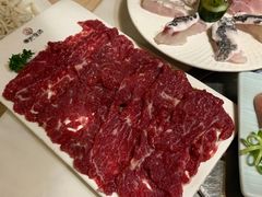 鲜牛肉-围炉夜话·潮汕卤水火锅(榕江店)