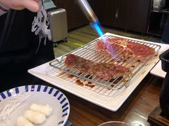 铺天盖地顶级澳牛肉火焰寿司-仙隐小鹿中華の日料(正弘城店)