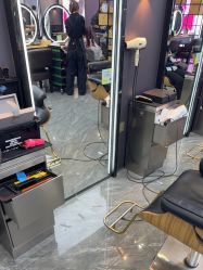 -藤野造型烫染·漂发