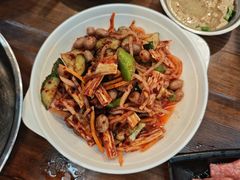 -韩风烤牛肉冷面店