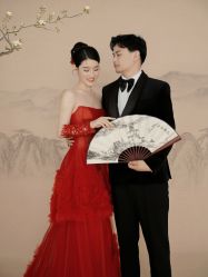 -Mu慕婚纱摄影·超级工作室