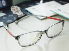 -目艮眼镜SHOWROOM(品牌集合店)