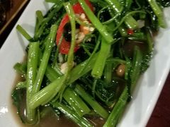 -Dang restaurant (patong phuket)