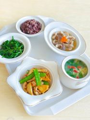 -馨月汇·一悦馨香月子中心(前滩店)
