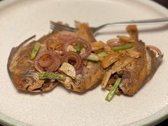 干煎鲳鱼-浙江安吉JW万豪酒店·万豪中餐厅