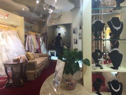 葛澜婚纱礼服专业定制(北京店)-全城热恋璀璨婚纱摄影(国贸总店)