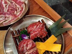 秘制卷牛肋排-西塔老太太泥炉烤肉(万柳华联店)