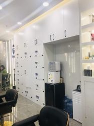 -AYO SALON