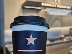 焦香瑰蜜拿铁（哥斯拉斯豆子）-星巴克臻选(上海合生汇1F店)