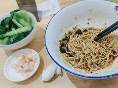 -李与白包子铺(桐梓林店)
