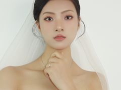 -金夫人化妆摄影职业培训学校