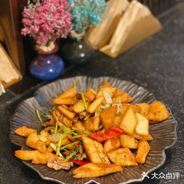 美味的新疆菜｜迷尔喀什秘烤酒馆