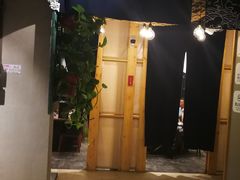 门面-日进一片海.生腌海鲜火锅.宵夜烧烤(三里屯总店)