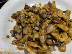-六泰居·尔滨地标·东北菜(松北店)
