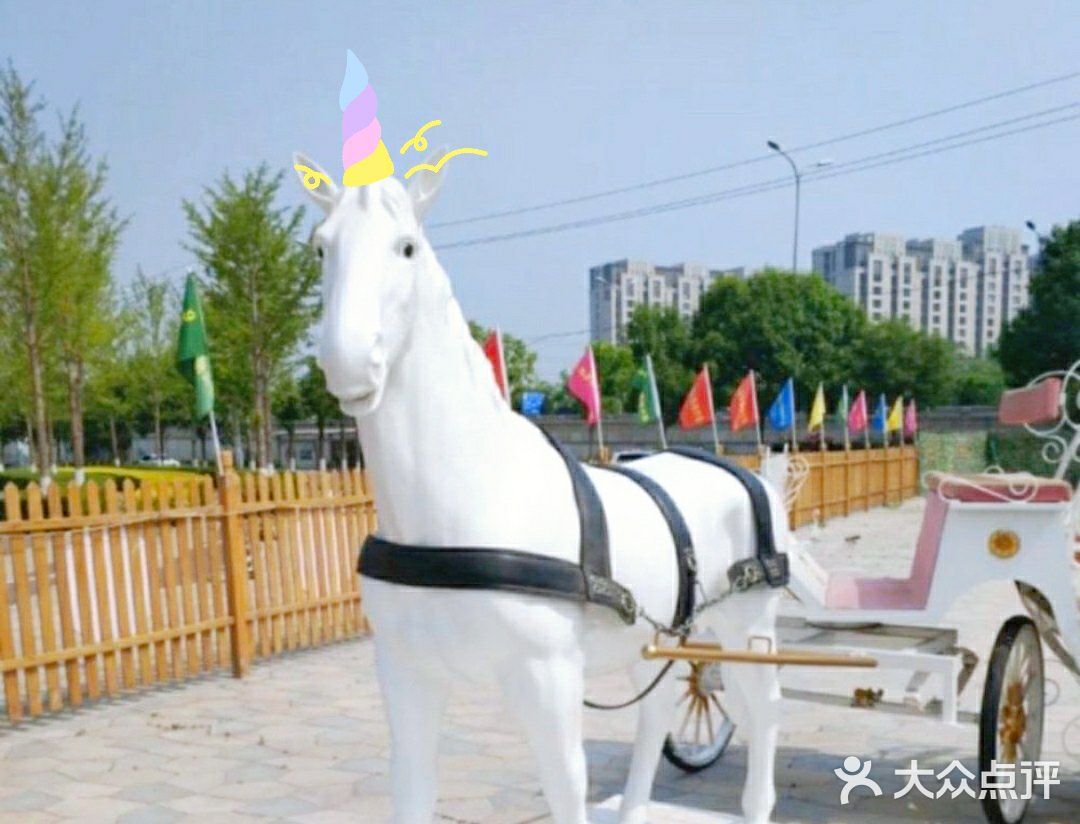 去萌宠农场，和不一样的朋友过六一呀~