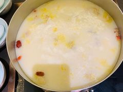 -捞王锅物料理(上海世茂广场店)