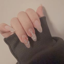 -简艺美甲美睫