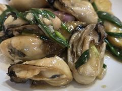 葱姜炒生蚝-老字号蛇口德记烧腊饭店·海鲜加工