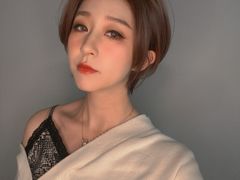 -梅龙镇广场