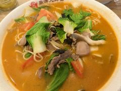 酸汤九鲜面-鼎沸九鲜面(太平南路店)