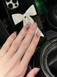 -UMl Nail 尤米美甲美睫半永久