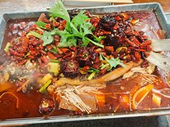 -路边边地标烧烤·川菜·小龙虾·音乐酒馆(良乡长虹店)
