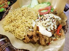三重芝士炸碎雞撈麵-班兰叶印尼美食