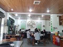 大堂-重庆故事姊妹老火锅(财经学院店)