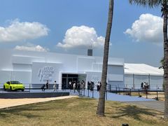 -欢乐海岸椰林沙滩-2025湾区超级灯会