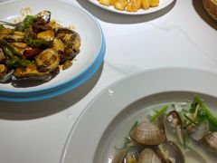 -小红鲸·海鲜餐厅(轸大路店)
