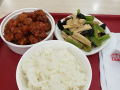 -来必堡(娄山关路店)