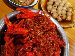 -李双猪·小龙虾·烧烤·羊肉煲(乐山店)