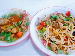 椒鸣招牌辣爆小公鸡拌面-椒鸣椒麻小馆·新疆菜(五道口创始店)