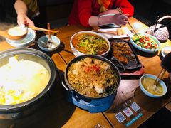 -九锅一堂酸菜鱼(新南凯德直营店)