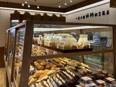 -小飞象面包公社(珠江路金鹰店)