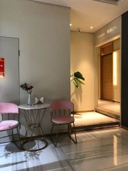 -苑苑vbeauty科技美容SPA
