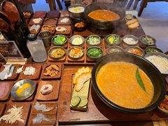-银米·云南传统过桥米线(双廊黑金冠店)