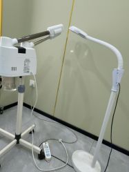 -苗医生科技祛痘连锁