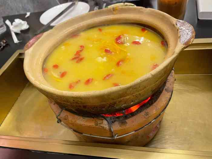 朱雀打边炉(淮海店)-"[薄荷]环境:位置不太好找,要从ktv.