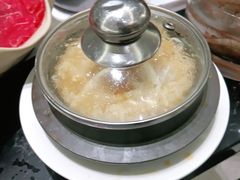 -红鼎豆捞·非遗鲍皇汤火锅(宝丰路店)