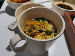 -老房老舍重庆火锅(假日城市店)