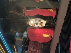 -屋有岛沉浸游戏旗舰店(中山公园店)