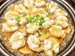 -东口码头·烧鸽子·鱼头泡饼·地方菜(金鹰悦城店)