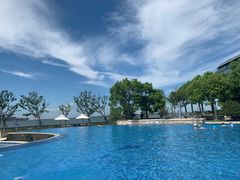 -上海滴水湖皇冠假日酒店