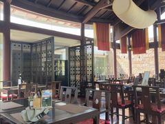 -丽江悦榕庄酒店-明月·雪山庭院餐厅