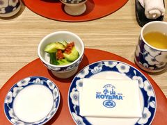 -小山日本料理(兴业太古汇店)